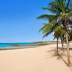 Jardines 2 Apartman *