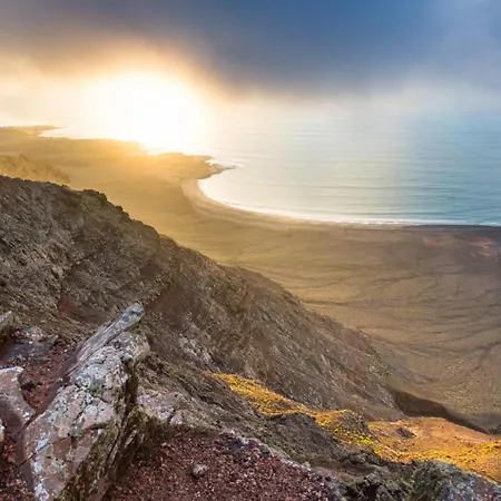 Apartment Jardines 2 *